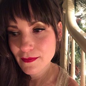 Meet your Posher, Robin